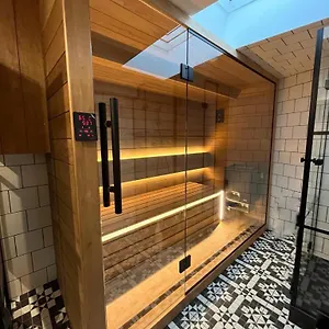 Apartament Luxury Bright Great Location Sauna, Kraków